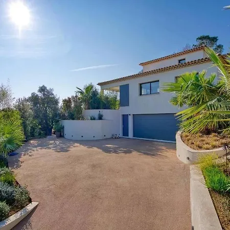 Villa Bouteillers